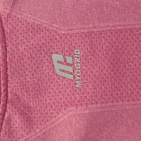 EUC long sleeve workout top - Picture 5 of 6